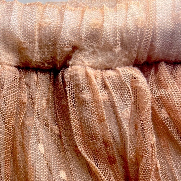 Neutral Pleated Polka Dot Sheer Lined Tulle Casual Maxi Skirt Women’s Size M - Picture 6 of 8